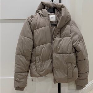 Hollister Beige Puffer Jacket